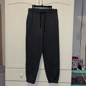 Grey Nike Therma-fit Sweatpants